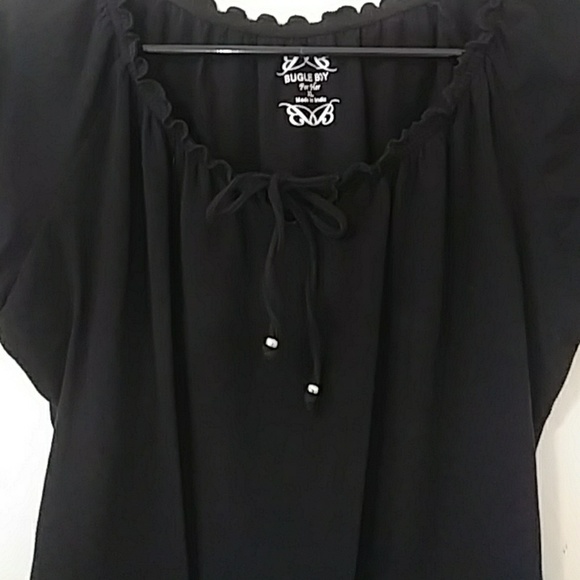 Top - Picture 2 of 3